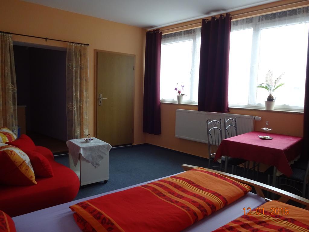 Ferienwohnung Freund فايمر الغرفة الصورة