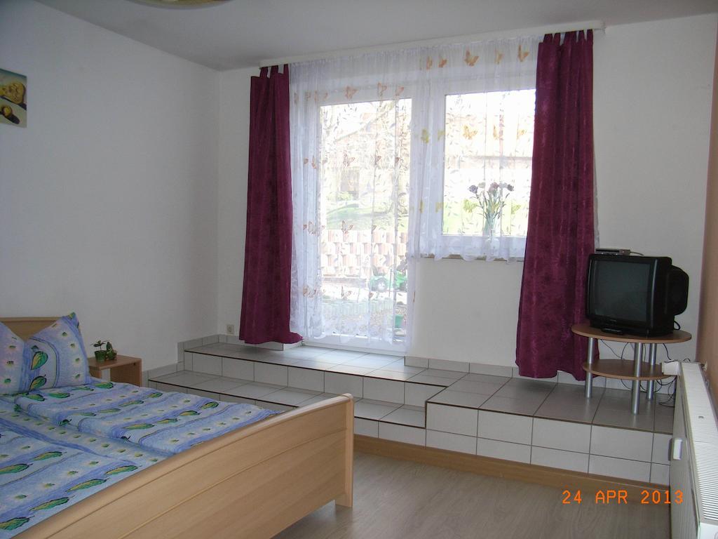 Ferienwohnung Freund فايمر الغرفة الصورة